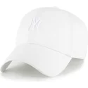 shapka-izvita-byala-reguliruem-clean-up-contemporary-two-tone-na-new-york-yankees-mlb-ot-47-brand