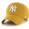 shapka-izvita-zhlt-reguliruem-clean-up-flat-gold-na-new-york-yankees-mlb-ot-47-brand