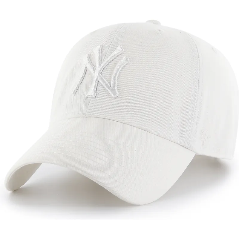 casquette-courbee-blanche-avec-logo-blanc-ajustable-clean-up-new-york-yankees-mlb-47-brand