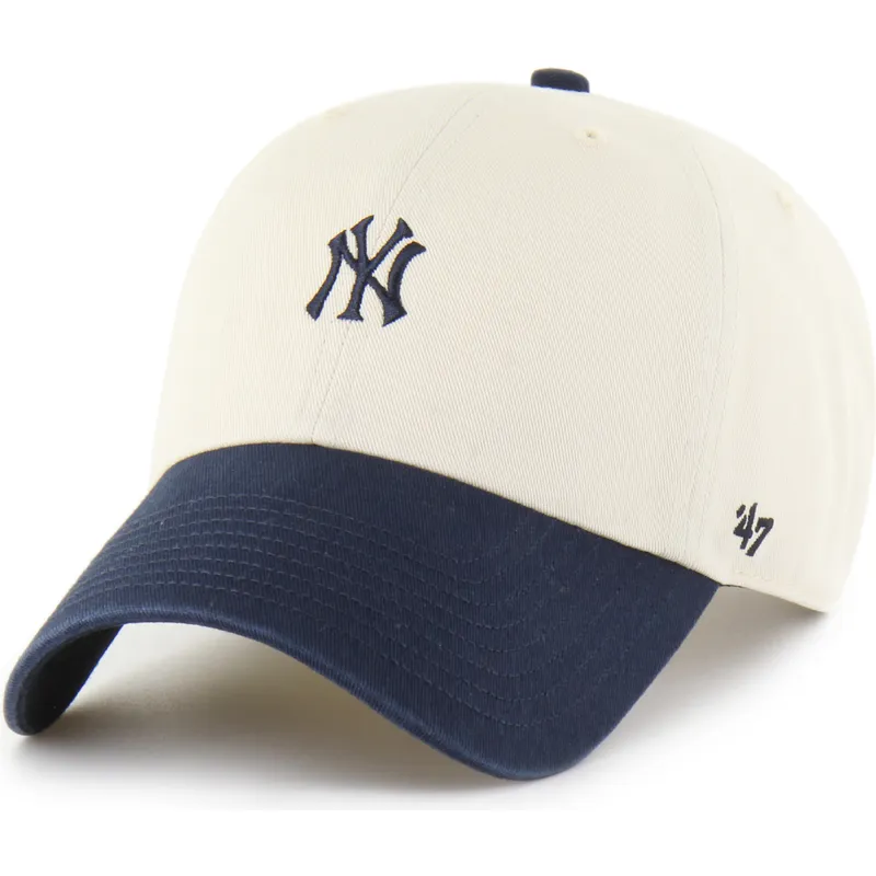 gorra-curva-beige-y-azul-marino-ajustable-clean-up-base-runner-sure-shot-two-tone-de-new-york-yankees-mlb-de-47-brand