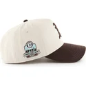 shapka-izvita-bezhov-snapbek-mvp-dt-sure-shot-two-tone-cotton-na-oakland-athletics-mlb-ot-47-brand