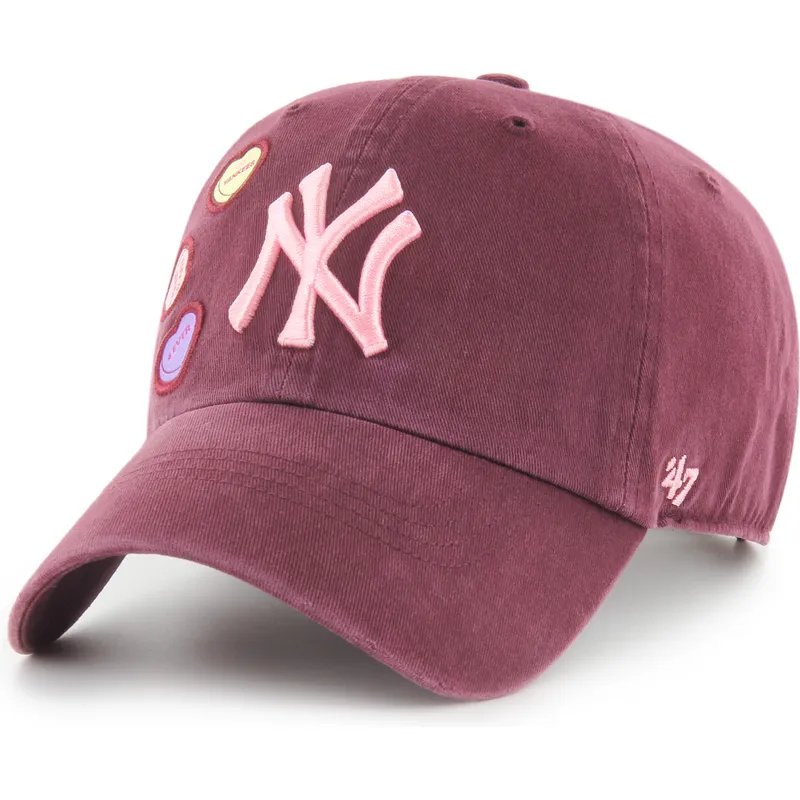 shapka-izvita-chervena-reguliruem-clean-up-candy-heart-na-new-york-yankees-mlb-ot-47-brand
