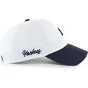 shapka-izvita-byala-reguliruem-clean-up-vista-mini-two-tone-na-new-york-yankees-mlb-ot-47-brand
