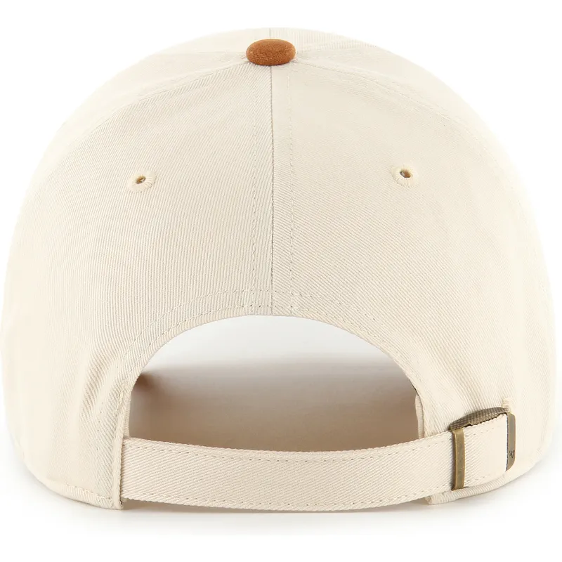 beige-und-braune-gebogene-verstellbare-kappe-clean-up-mini-script-suede-visor-der-new-york-yankees-mlb-von-47-brand