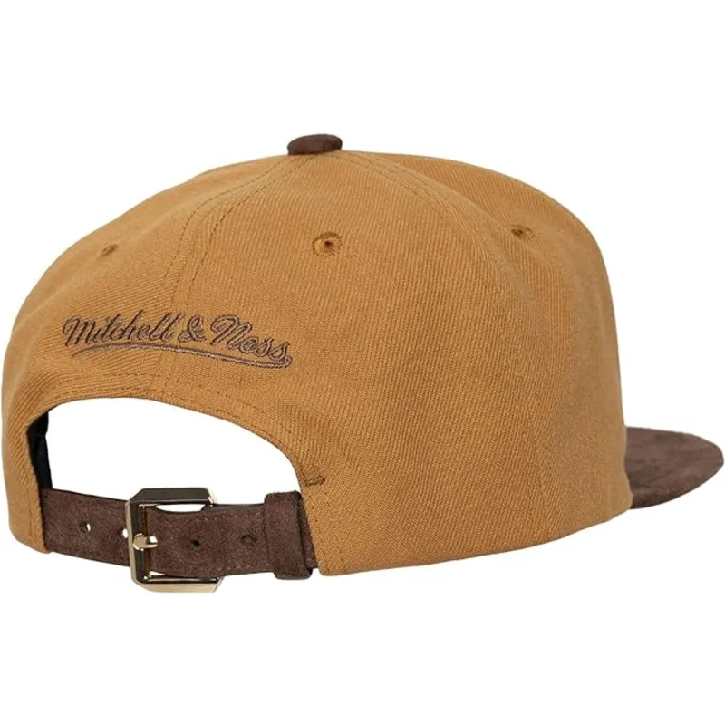 shapka-ploska-kafyav-reguliruem-coffee-strapback-na-toronto-raptors-nba-ot-mitchell-ness