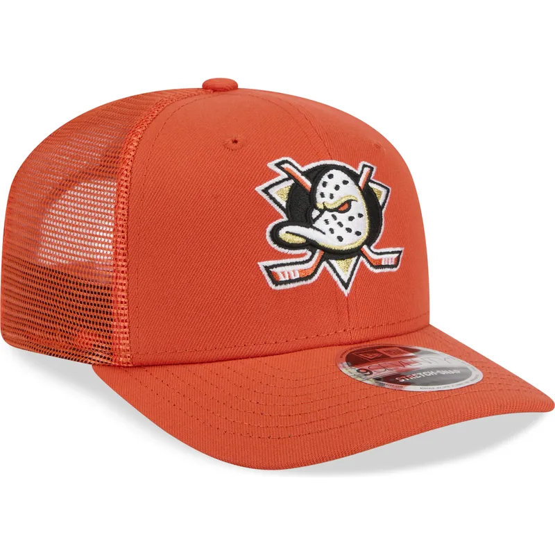 gorra-trucker-naranja-9seventy-stretch-snap-evergreen-de-anaheim-ducks-nhl-de-new-era