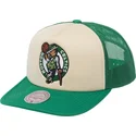 shapka-izvita-traker-zelena-snapbek-block-na-boston-celtics-nba-ot-mitchell-ness