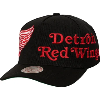 Sort curved snapback kasket Busted Pro fra Detroit Red Wings NHL af Mitchell & Ness
