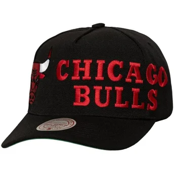 Mitchell & Ness Извита Козирка Busted Pro Chicago Bulls NBA Черна Шапка с Капси
