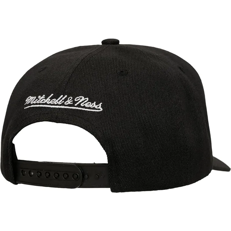 snapback-tilted-pro-chicago-bulls-nba-mitchell-ness