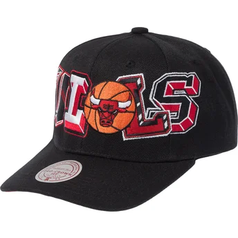 Schwarze gebogene Snapback-Kappe Hyper Type Pro der Chicago Bulls NBA von Mitchell & Ness