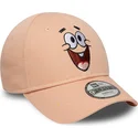 new-era-izvita-periferiya-youth-patrick-star-9forty-face-spongebob-squarepants-rozova-reguliruema-shapka