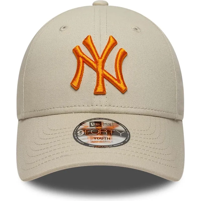 shapka-izvita-bezhov-reguliruem-za-deca-9forty-league-essential-na-new-york-yankees-mlb-ot-new-era