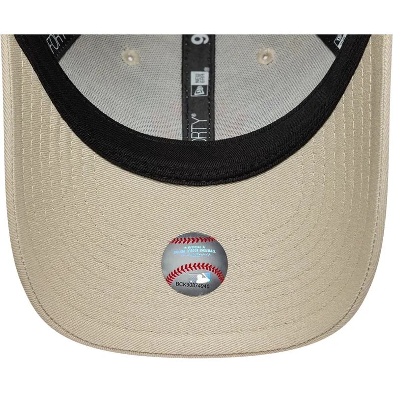 new-era-curved-brim-youth-orange-logo-9forty-league-essential-new-york-yankees-mlb-beige-adjustable-cap