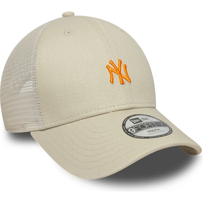 shapka-izvita-bezhov-reguliruema-za-deca-9forty-homefield-na-new-york-yankees-mlb-ot-new-era