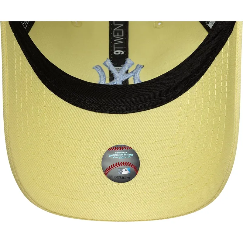 casquette-courbee-jaune-ajustable-pour-femme-9twenty-league-essential-midi-new-york-yankees-mlb-new-era