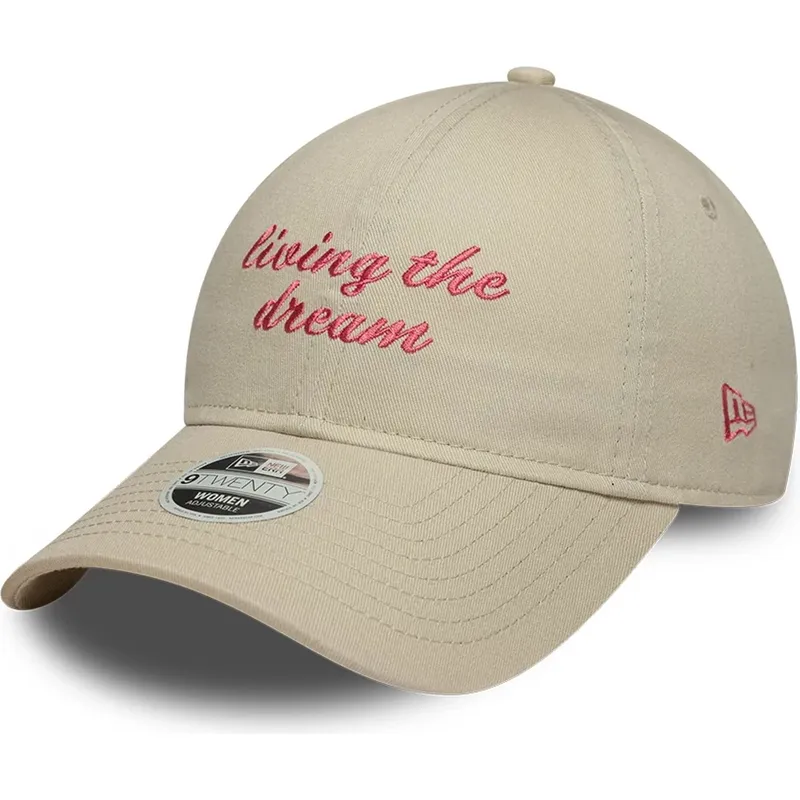 gorra-curva-beige-ajustable-para-mujer-9twenty-living-the-dream-slogan-de-new-era
