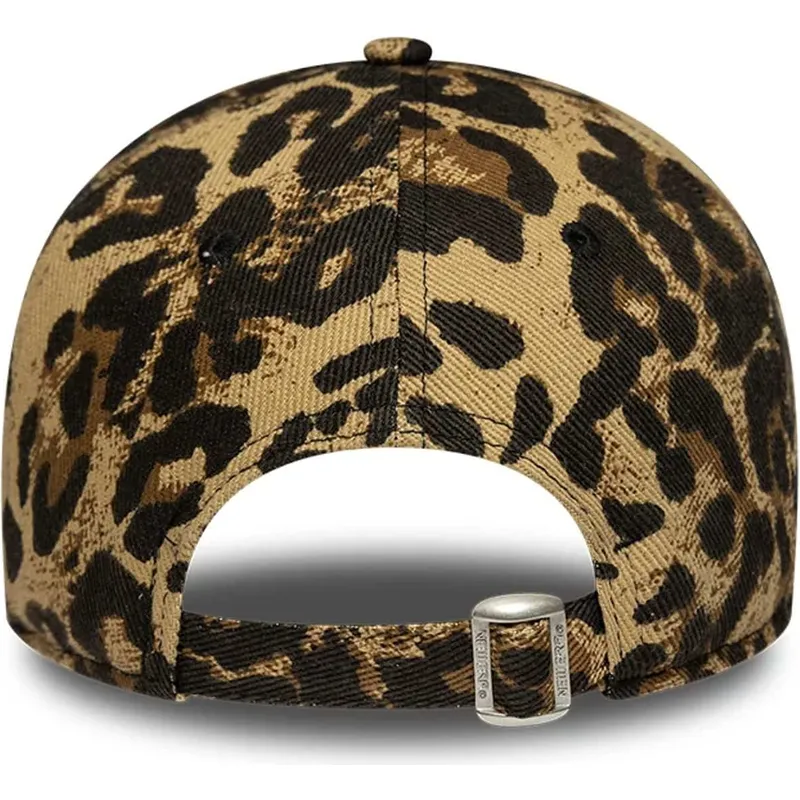 shapka-izvita-leopard-reguliruem-9twenty-leopard-na-new-york-yankees-mlb-ot-new-era
