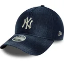 shapka-izvita-tmnosin-reguliruema-9twenty-a-frame-denim-na-new-york-yankees-mlb-ot-new-era