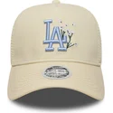 shapka-izvita-shapka-traker-bezhov-snapbek-9forty-a-frame-floral-na-los-angeles-dodgers-mlb-ot-new-era