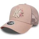 shapka-izvita-traker-roza-snapbek-9forty-a-frame-floral-na-new-york-yankees-mlb-ot-new-era