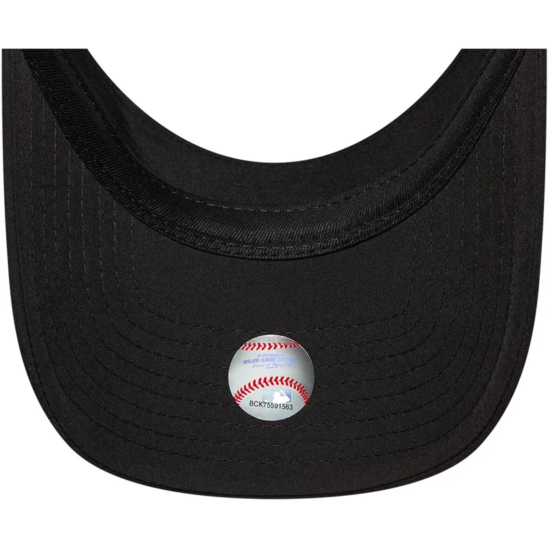 kozirka-izvita-cherna-reguliruema-sport-na-new-york-yankees-mlb-ot-new-era