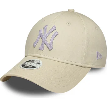 Beige verstellbare Curved Cap für Damen 9FORTY Metallic der New York Yankees MLB von New Era