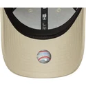 new-era-curved-brim-damska-9forty-metallic-new-york-yankees-mlb-bezhova-reguliruema-shapka