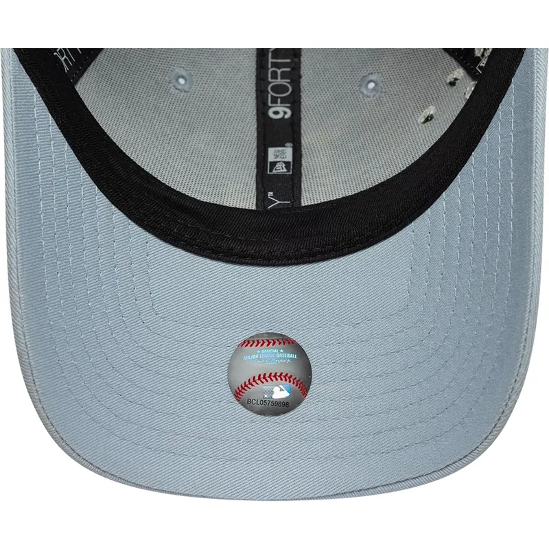 shapka-izvita-sinya-reguliruem-9forty-floral-icon-na-los-angeles-dodgers-mlb-ot-new-era