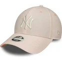 shapka-izvita-roza-reguliruem-9forty-linen-na-new-york-yankees-mlb-ot-new-era