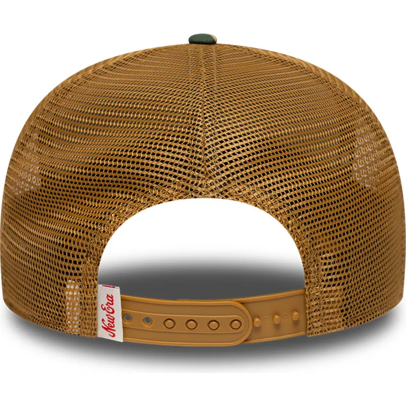 shapka-izvita-kamuflazh-snapbek-9fifty-ot-new-era
