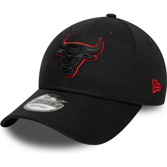 Sort justerbar curved kasket med sort logo 9FORTY Team Outline fra Chicago Bulls NBA fra New Era