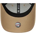 brun-justerbar-buet-kasket-med-brunt-logo-9forty-tonal-icon-fra-los-angeles-dodgers-mlb-fra-new-era
