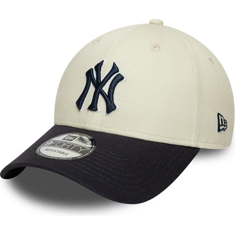 casquette-courbee-beige-et-bleue-marine-ajustable-avec-logo-bleu-marine-9forty-world-series-new-york-yankees-mlb-new-era