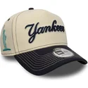 casquette-courbee-beige-et-bleue-marine-snapback-e-frame-city-icon-new-york-yankees-mlb-new-era