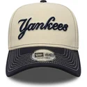 shapka-izvita-bezhov-snapbek-e-frame-city-icon-na-new-york-yankees-mlb-ot-new-era