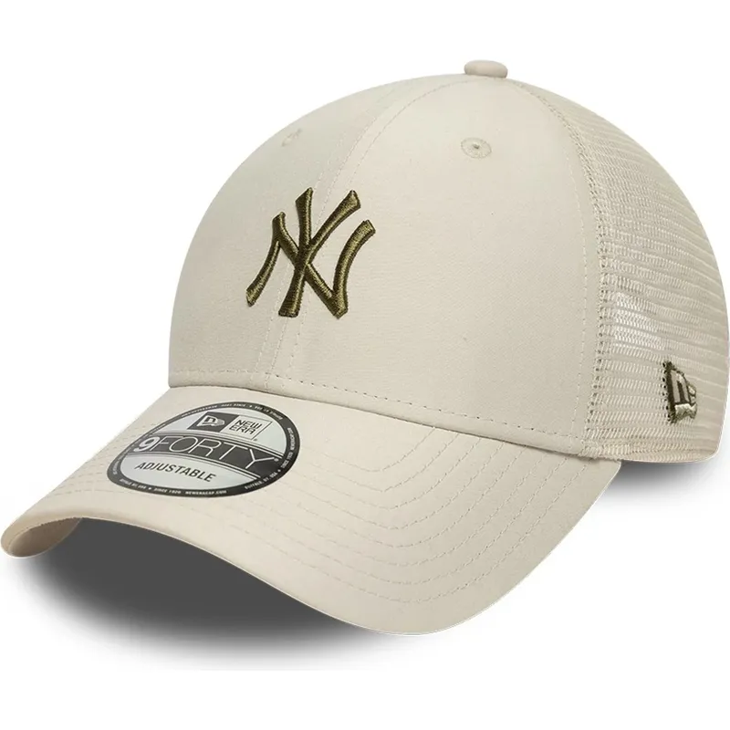 gorra-trucker-beige-ajustable-con-logo-verde-9forty-homefield-midi-de-new-york-yankees-mlb-de-new-era