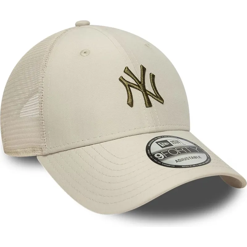 gorra-trucker-beige-ajustable-con-logo-verde-9forty-homefield-midi-de-new-york-yankees-mlb-de-new-era