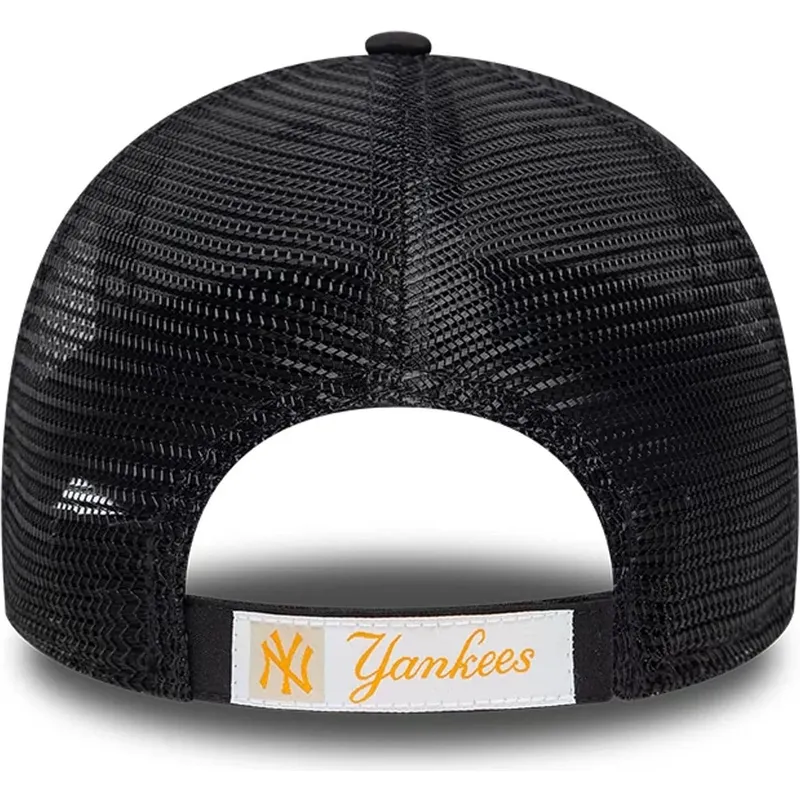 shapka-izvita-tmnosin-reguliruema-9forty-homefield-midi-na-new-york-yankees-mlb-ot-new-era