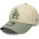 shapka-izvita-bezhov-snapbek-9forty-m-crown-side-script-na-los-angeles-dodgers-mlb-ot-new-era