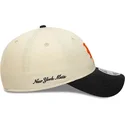 buet-beige-og-sort-snapback-kasket-9forty-m-crown-side-script-fra-new-york-mets-mlb-fra-new-era