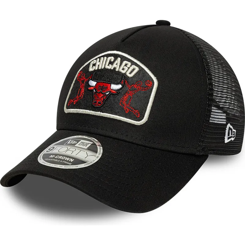 shapka-izvita-cherna-snapbek-9forty-m-crown-a-frame-na-chicago-bulls-nba-ot-new-era