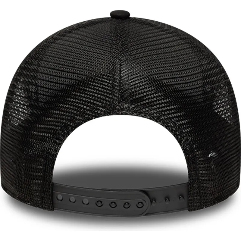 shapka-izvita-traker-cherna-snapbek-9forty-m-crown-a-frame-na-chicago-bulls-nba-ot-new-era shapka-izvita-traker-cherna-snapbek-9forty-m-crown-a-frame-na-chicago-bulls-nba-ot-new-era