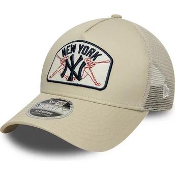 Шапка извита тракер бежов снапбек 9FORTY M-Crown A Frame на New York Yankees MLB от New Era