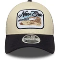 casquette-trucker-beige-et-bleue-marine-9forty-m-crown-a-frame-new-era
