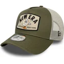 shapka-izvita-traker-zelena-snapbek-a-frame-summer-patch-ot-new-era