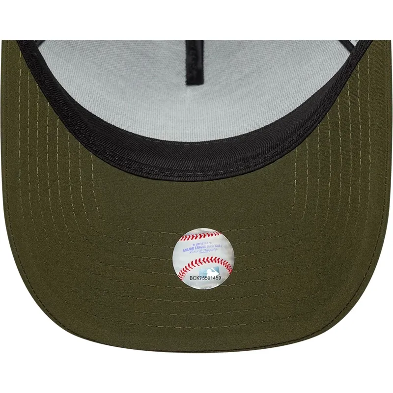 casquette-trucker-verte-avec-logo-noir-a-frame-sport-los-angeles-dodgers-mlb-new-era