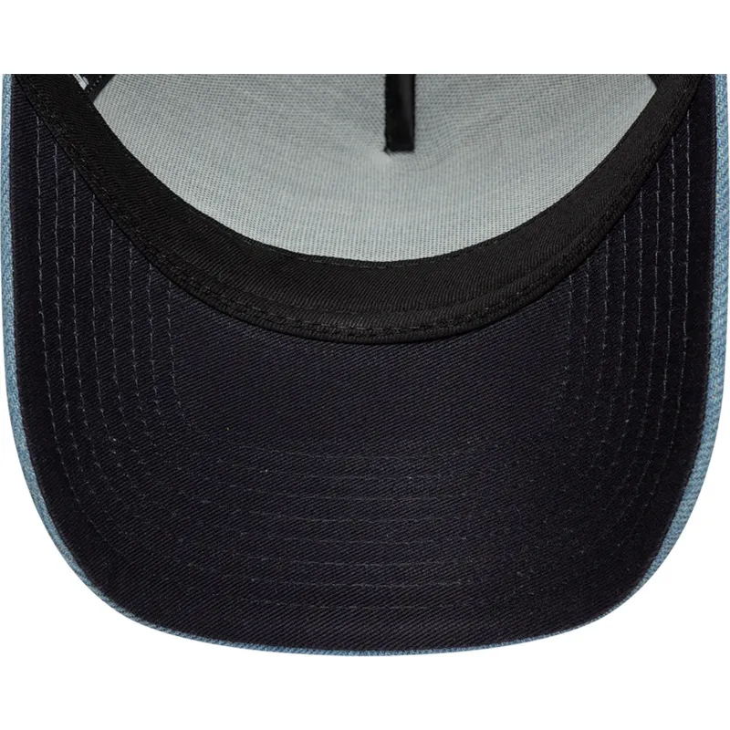 shapka-izvita-traker-sinya-snapbek-a-frame-denim-leather-patch-ot-new-era
