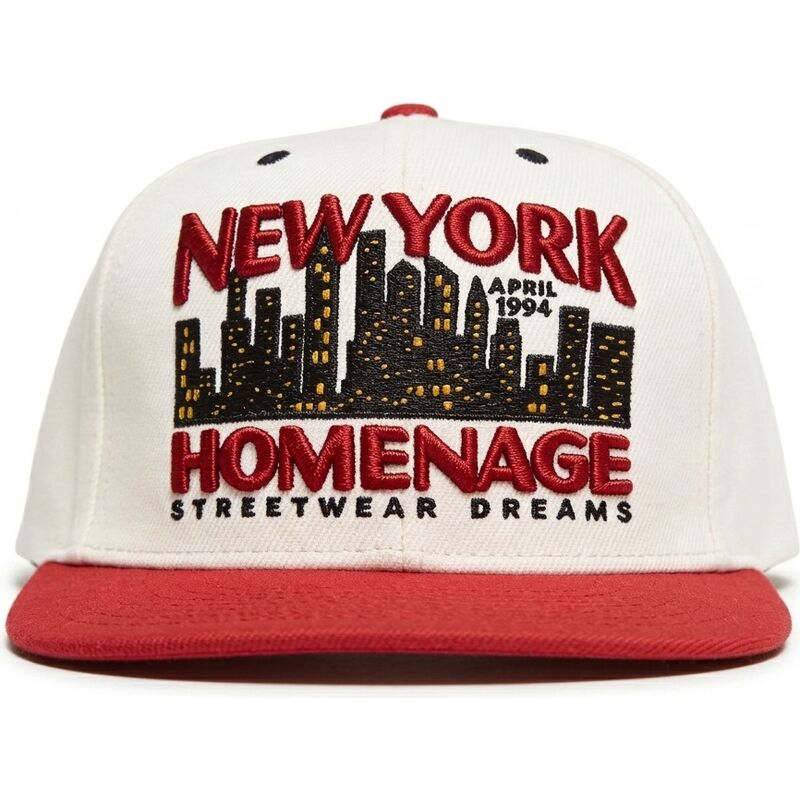 shapka-ploska-chervena-snapback-the-snap-na-gorra-plana-beige-y-roja-snapback-nysky-skylines-the-snap-ot-homenage