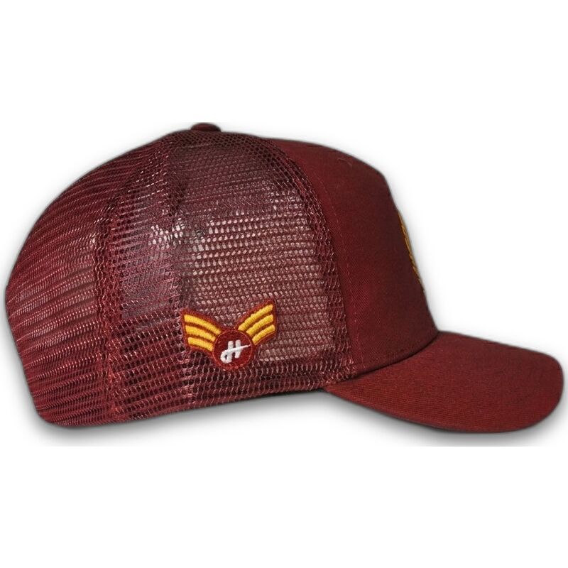 shapka-izvita-chervena-snapbek-the-trucker-ot-homenage